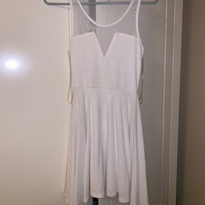 White sleeveless dress